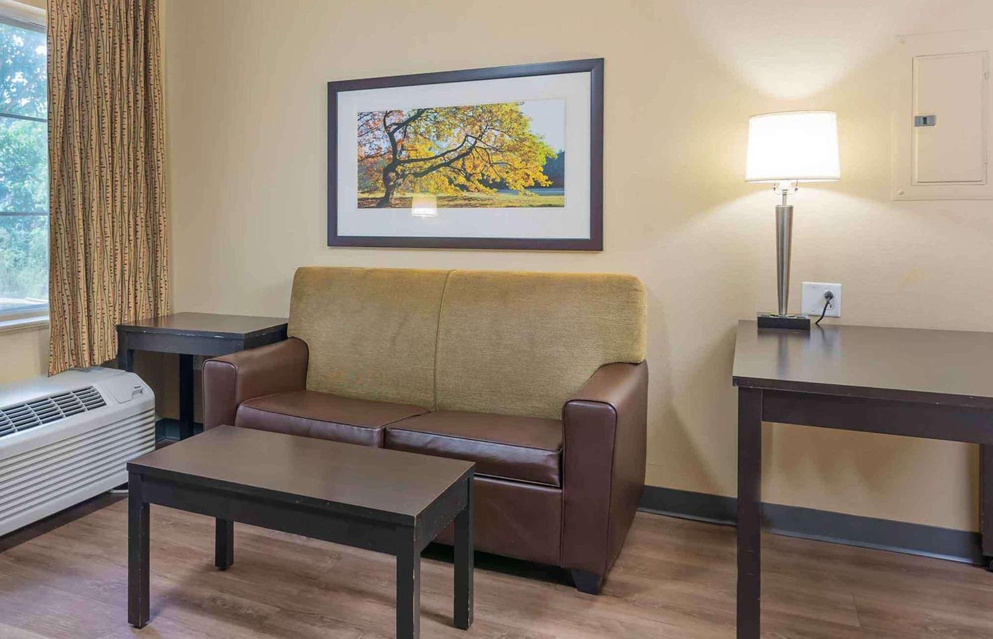 Extended Stay America Select Suites - Atlanta - Marietta - Wildwood Smyrna Exterior photo